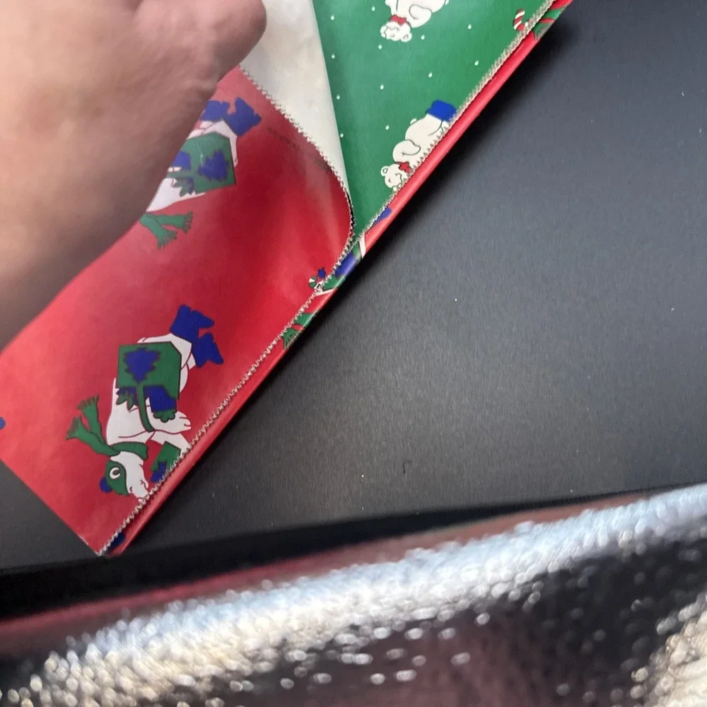 Vintage 1986 Artfaire Toy Wrapping Paper‎ Kit Paper And Bows